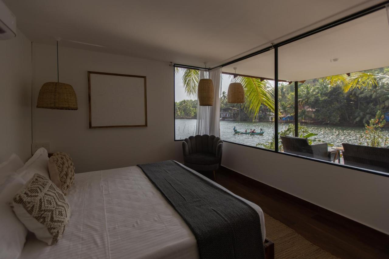Pont Bleu Suites Riverside & Pool カナコナ エクステリア 写真